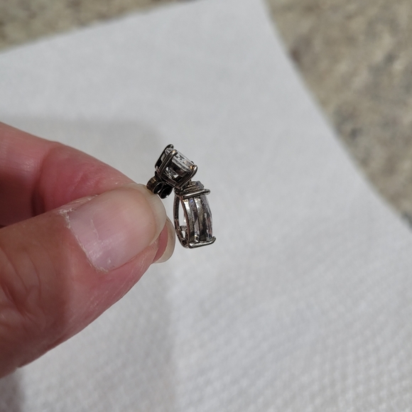 Beautiful CZ Earrings - Picture 4 of 15